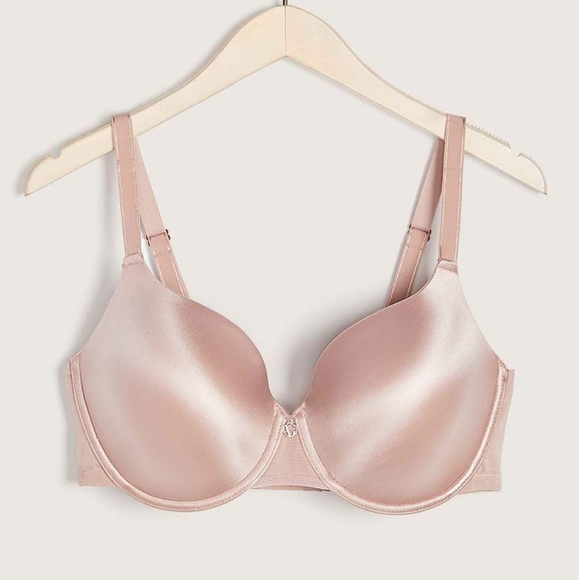 Ashley Graham Other - Essentials Icon T-Shirt Bra Size 38 C - Ashley G